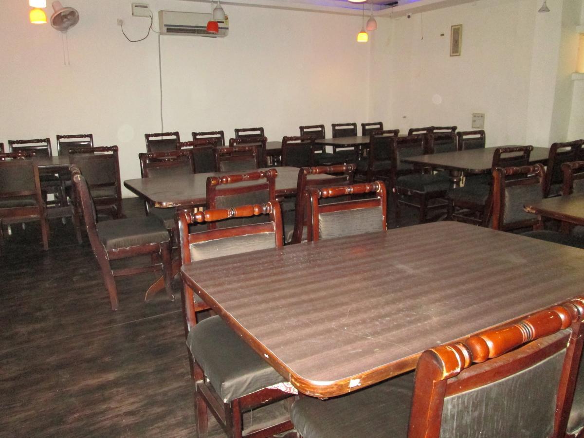 Arihant Hotel Hyderabad Exterior foto